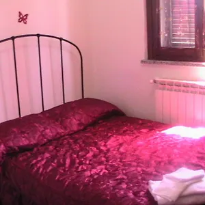 https://il-casale-di-carcaricola.it-romehotels.com